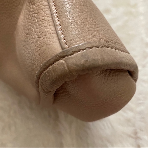 Tory Burch Britten Tote - Picture 4 of 7